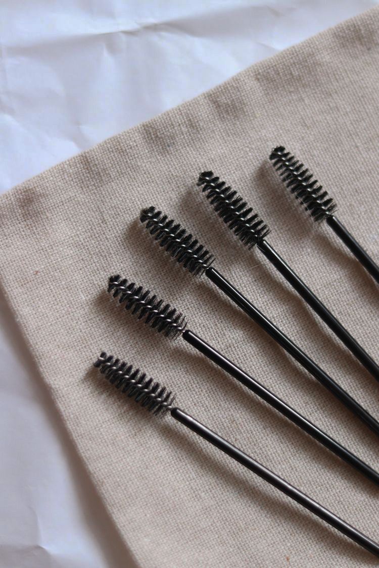 Lash Spooly